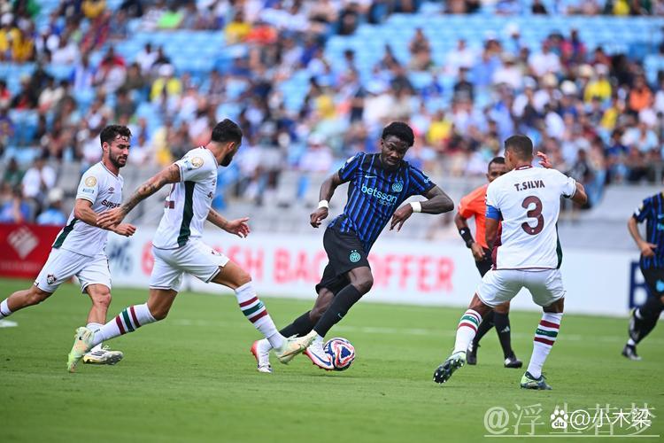 巴甲黑马掀翻国米!2-0爆冷晋级世俱杯8强 巴甲黑马掀翻国米!2-0爆冷晋级世俱杯8强