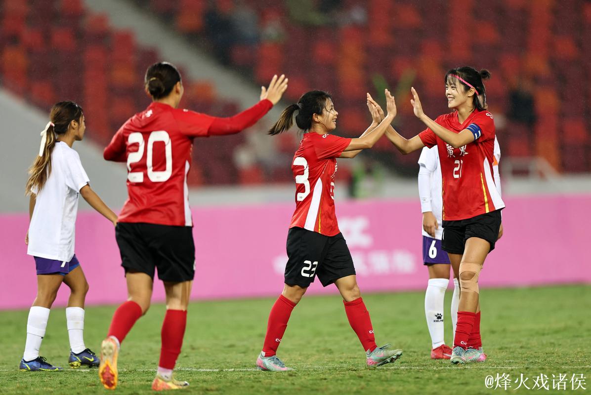 十五运会女足成年组首战告捷 广东队喜获“开门红” 十五运会女足成年组首战告捷 广东队喜获“开门红”